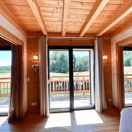 Le Du Lys Avec Jacuzzi