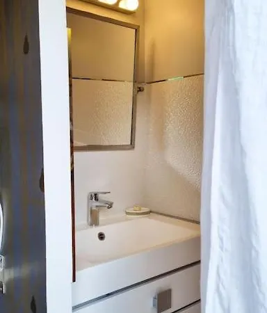 Le Du Lys Avec Jacuzzi Villa