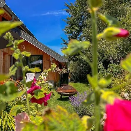 Villa Le Du Lys Avec Jacuzzi Les Déserts