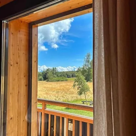 Le Du Lys Avec Jacuzzi * Les Deserts (Savoie)